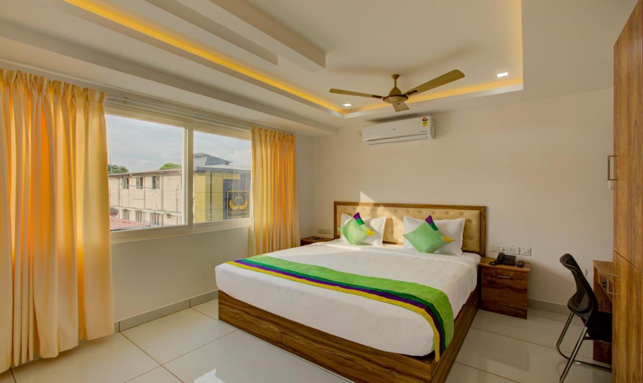 Nawal Mahal Hotel Kochi Exterior photo
